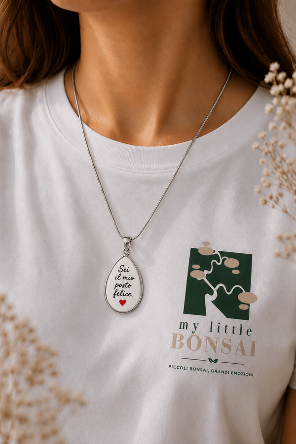 Collana “Sei il mio posto felice” – Gioiello con frase scritta a mano